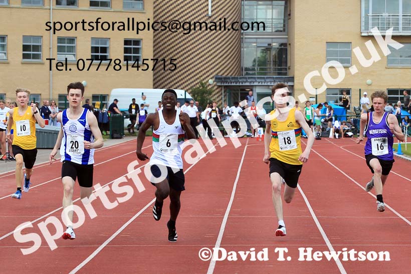 Mens U-17s and Boys U-15s 100 metres, 2022 Northern Inter Counties U17s and U15s Track and Field, York, Thursday, June 2nd. Photo: David T. Hewitson/Sports for All Pics